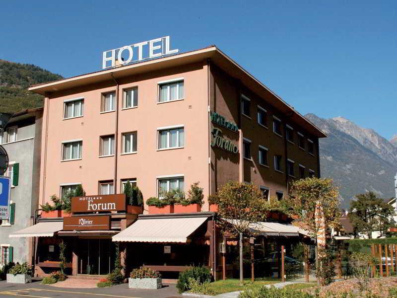 Hotel Forum Martigny Exterior photo